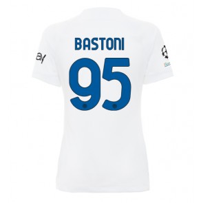 Inter Milan Alessandro Bastoni #95 Udebanetrøje Dame 2023-24 Kort ærmer